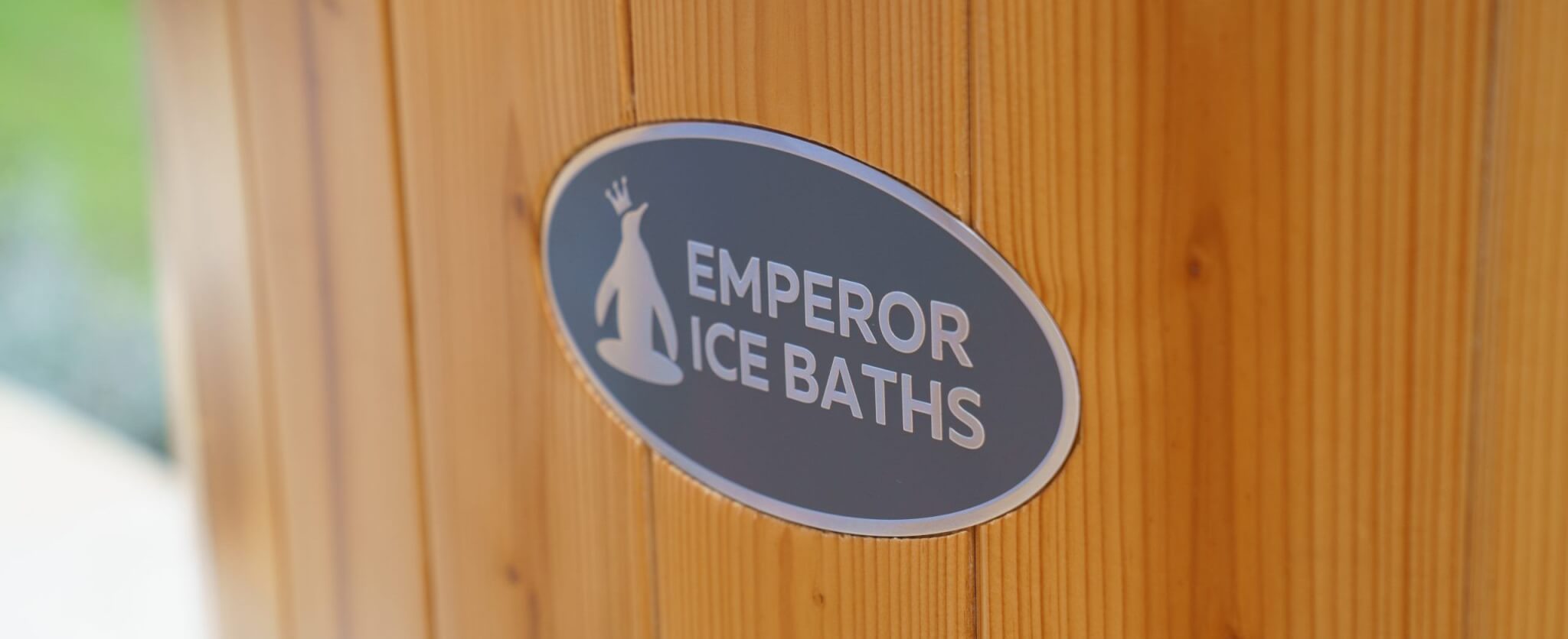 emperor ice bath plaque on bath